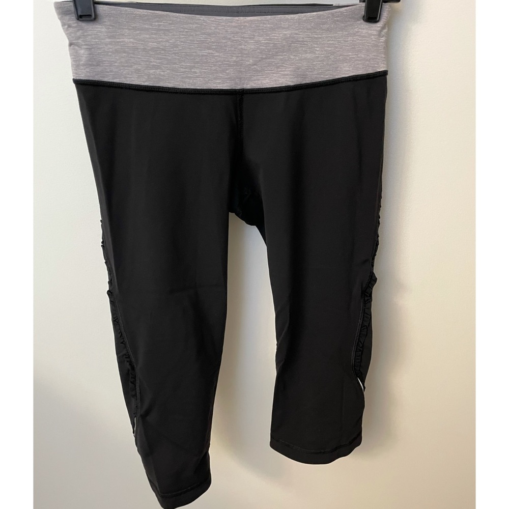 Lululemon Cropped Leggings